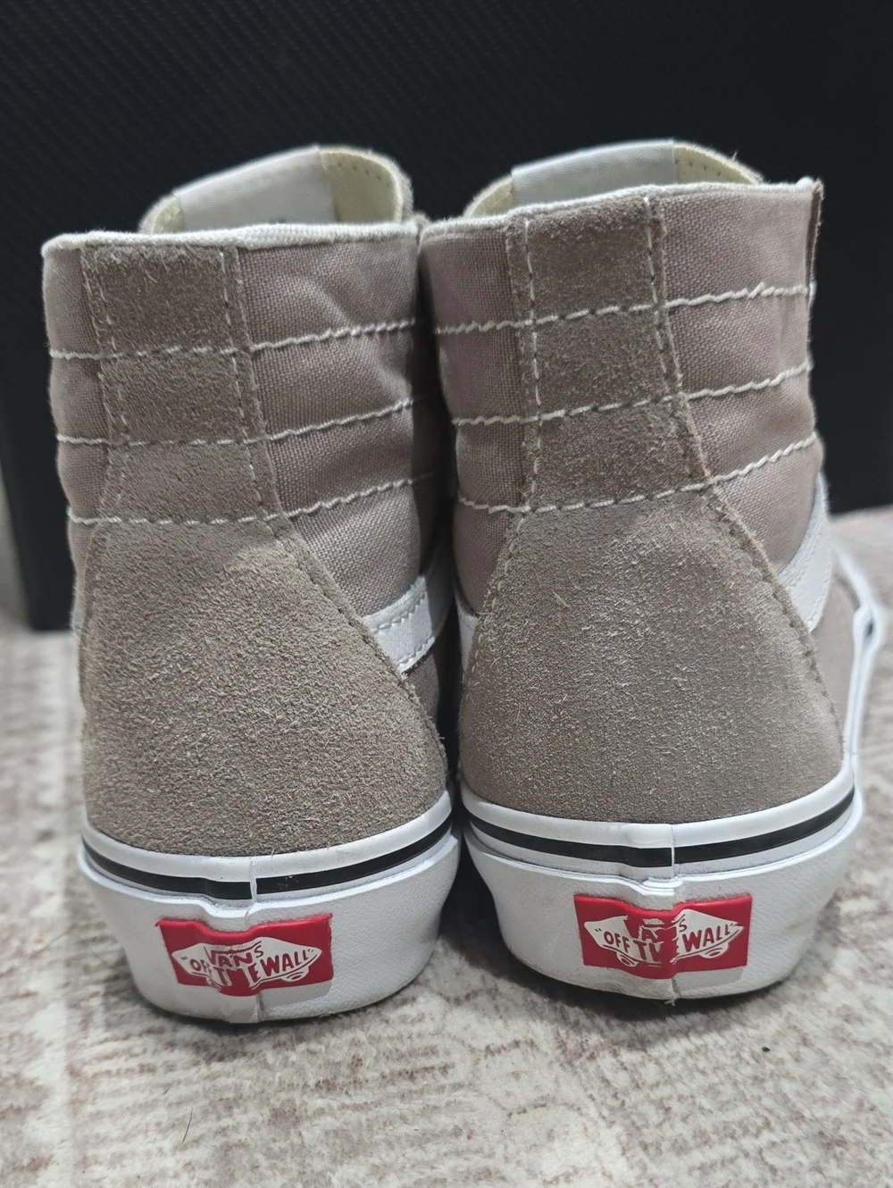 Vans Sk8-Hi Suede High-Top Sneakers Taupe & White, Mens 6 Womens 7.5 Barely Used